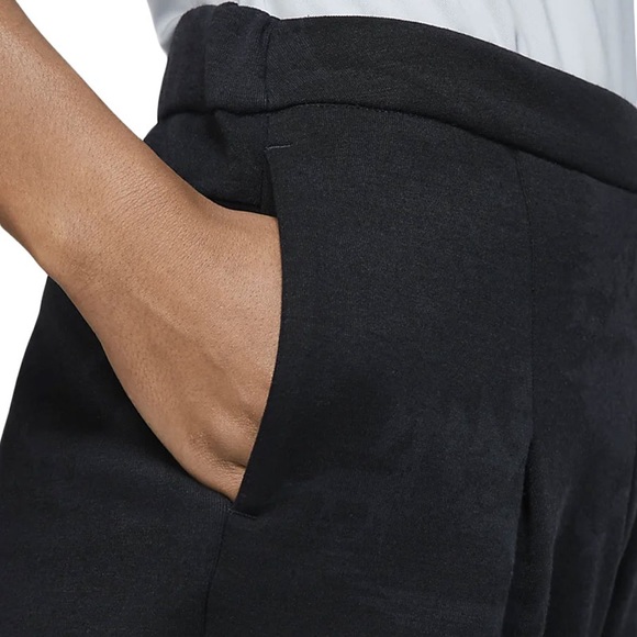 Nike Dry-Fit UV Women’s Golf Pants - Picture 2 of 2